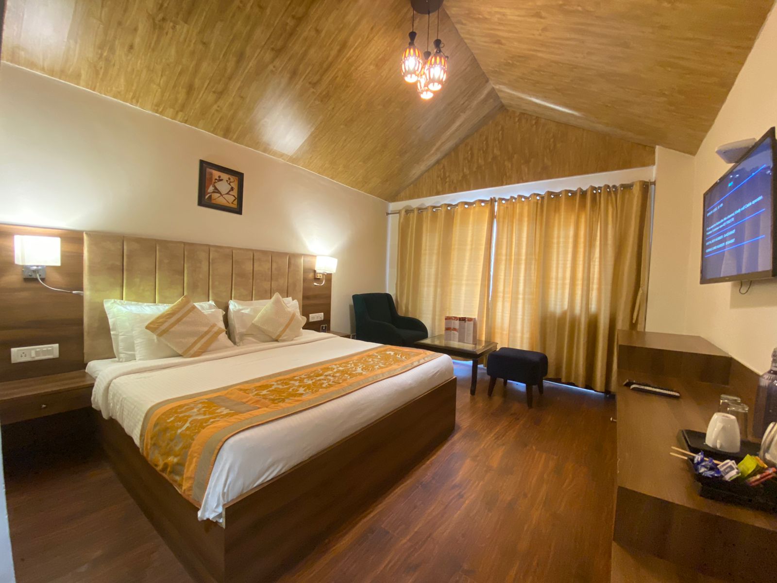 Deluxe Rooms