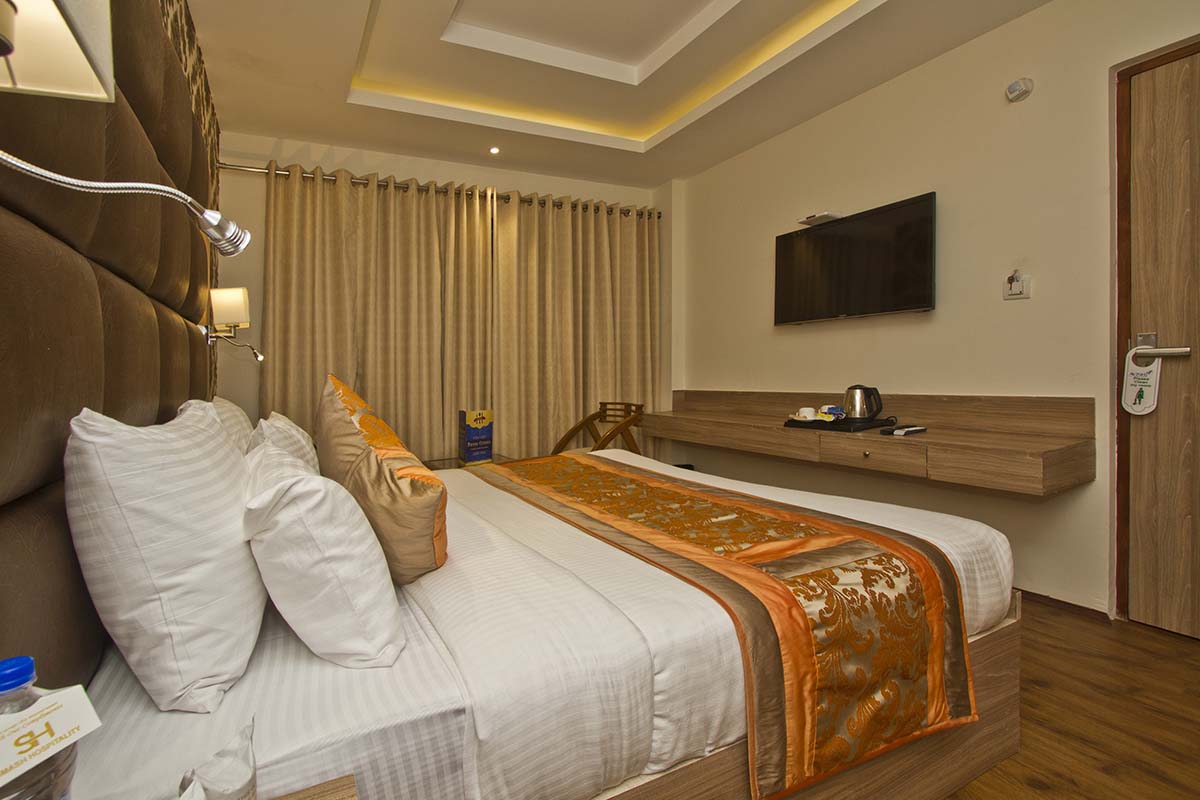 Available Amenities -Suite Specials